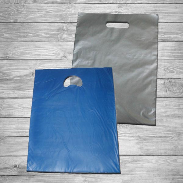 Bolsa de plástico asa troquel 30 x 40 cm